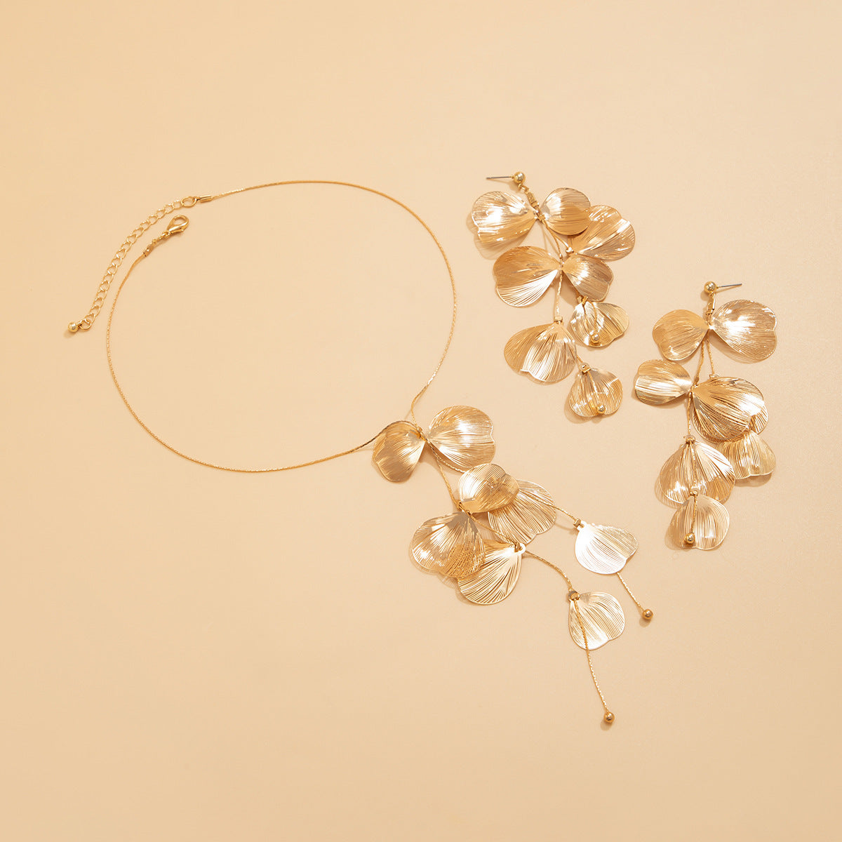 Jewelry Set - Elegant Alloy Necklace Matching Earrings, Trendy for Office or Coffee Dates