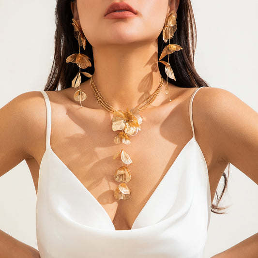 Jewelry Set - Elegant Alloy Necklace Matching Earrings, Trendy for Office or Coffee Dates