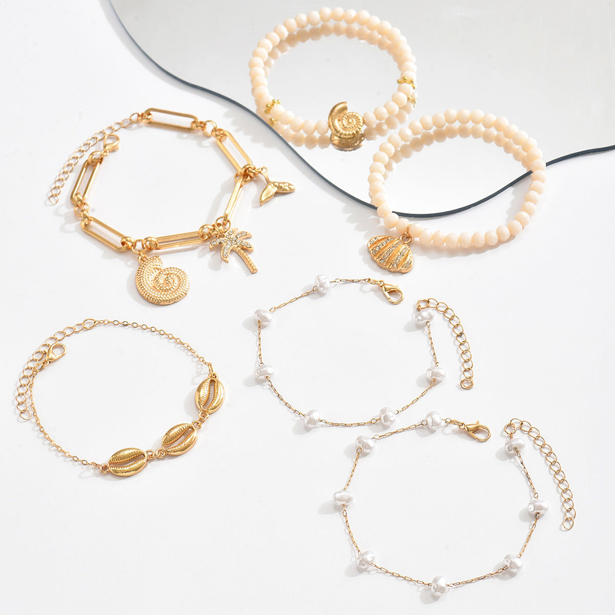 Bracelet Set - Cute Seashell and Pearl 5-Piece Stackable Bracelets