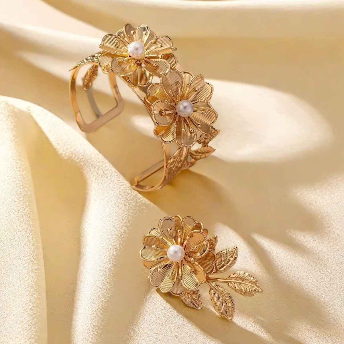The Garden at Dawn Collection: Vintage Flower Jewelry Set