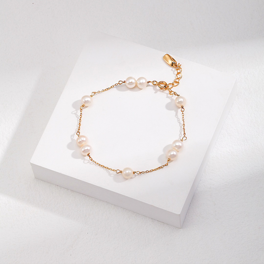 Lux Scattered Natural Pearls Bracelet